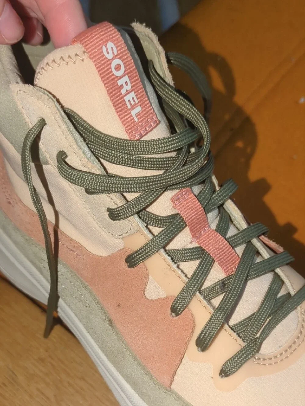 Sorel Women's Size 9 ONA 503 Mid Sneaker Shoe
